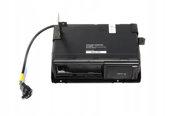 VW Touareg 6-schijf CD-wisselaar OEM bt-cars-21798 image 2