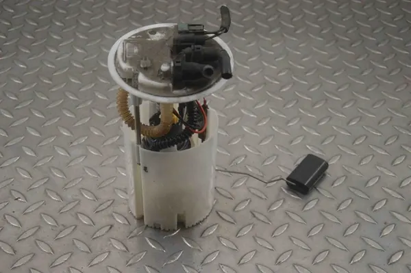 Bomba de combustível Renault Trafic III 2016 image 3