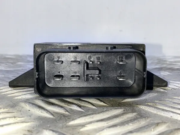 Brandstofpompregelaar OEM 1K8907159 - Gebruikt image 3