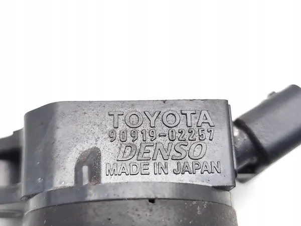 Bobina de ignição Toyota Urban Cruiser 1.33 2009 OEM 90919-02257 image 7
