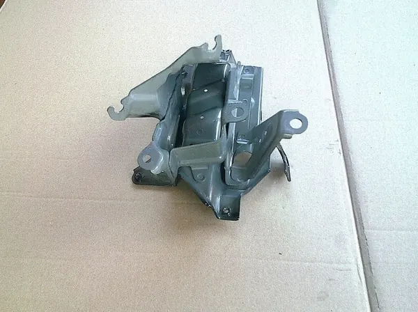 Batterihållare Monteringssats OEM 606333D4 - Begagnad image 2