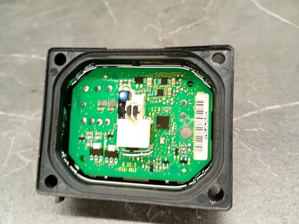 A004314406 Rempedaalventielcontroller Mercedes image 6
