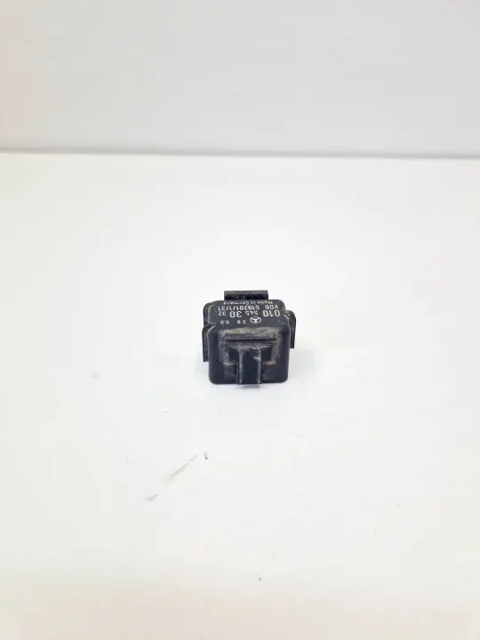 Relä OEM 0105453032 för Mercedes-Benz SL R129 image 3