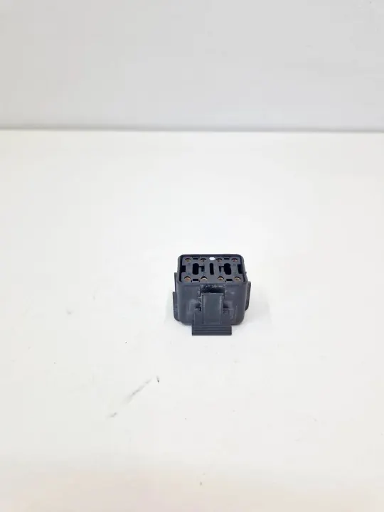 Relä OEM 0105453032 för Mercedes-Benz SL R129 image 8