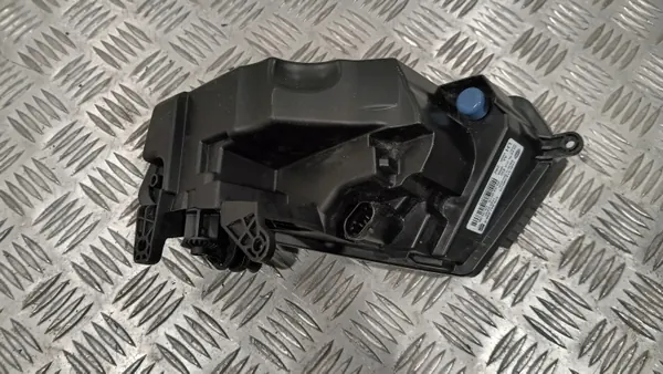 Farol DRL Halogéneo OEM 575941699B Esquerdo SEAT image 9