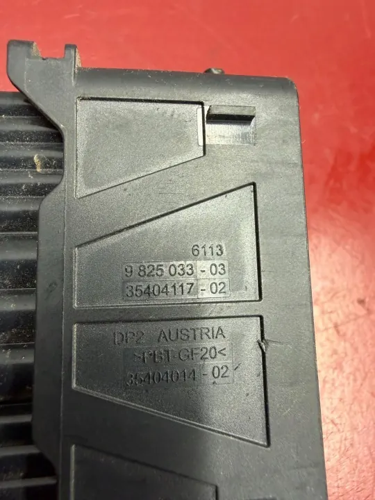 Harness elétrico BMW X3 G45 OEM 9825033 - Usado image 3