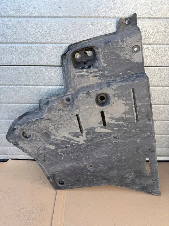 Lexus NX II 2021+ alustasuojus OEM 58166-42060 image 2