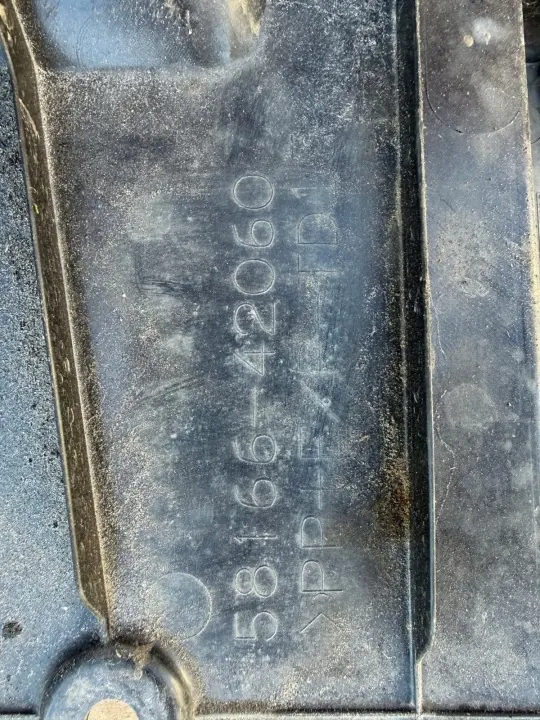 Lexus NX II 2021+ alustasuojus OEM 58166-42060 image 5
