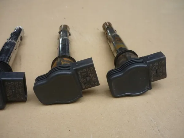 Conjunto de bobinas de ignição VW Audi 1.8 T 2.0 FSI TFSI TSI 07K905715F image 6