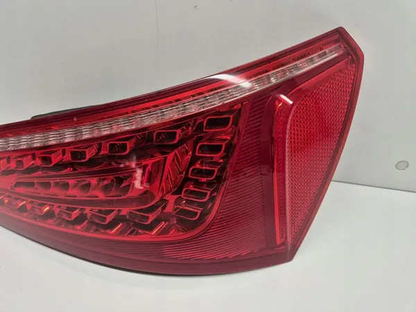 AUDI Q5 8R Lámpara Trasera Derecha LED Original 08-12 image 2