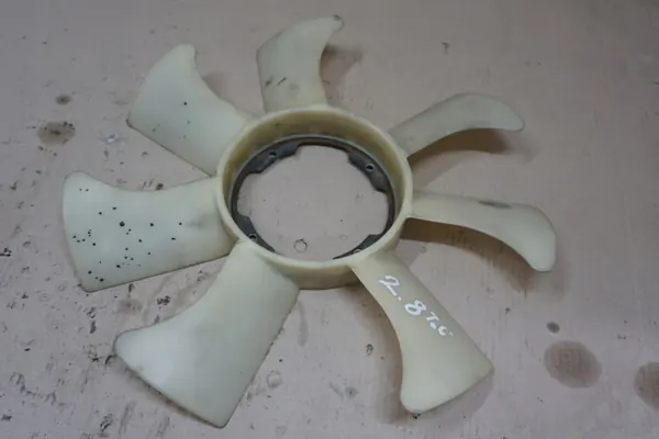Ventilateur de radiateur OEM Y61 pour Nissan Patrol 2.8 TDi image 2