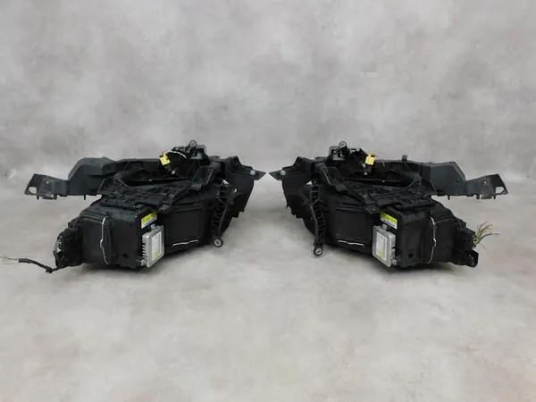 AUDI Q5 8R Faros Xenón Izquierda Derecha Completos image 8