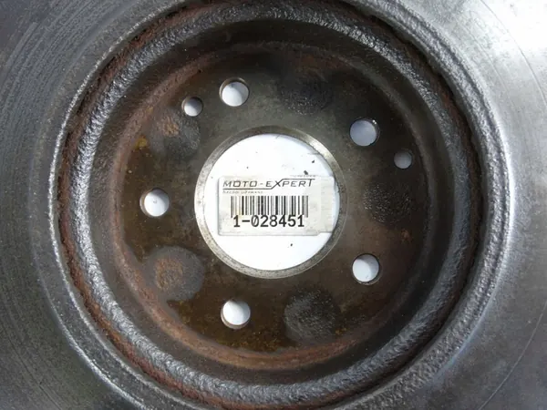 Mercedes W203 2.0 Voorremschijf image 4