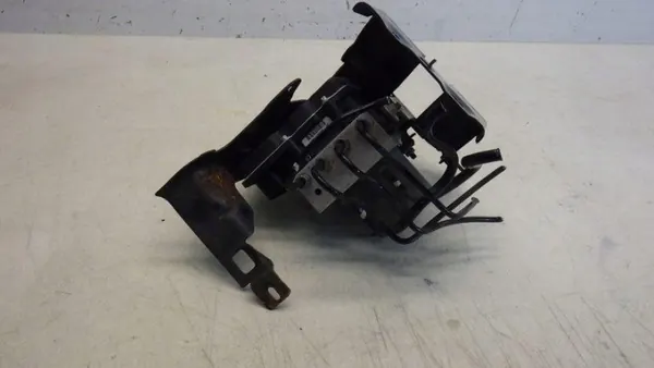 Bomba ABS Peugeot OEM 9665363180 - Usado image 2