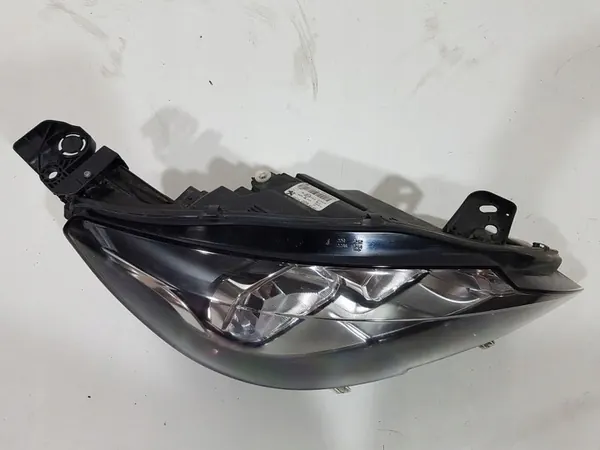FARO DELANTERO DERECHO PEUGEOT 308 II 2 T9 OEM 9677522980 image 2