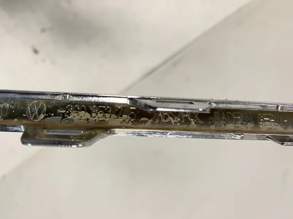 Etupuskuri Chromi VW Passat B8 2014-2019 image 5