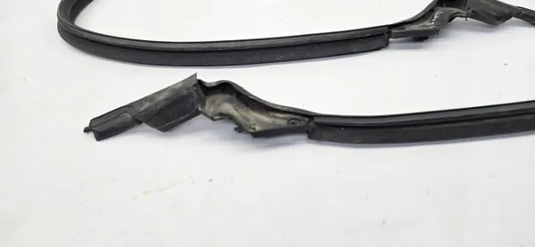 Junta maletero Jaguar XK Cabrio OEM 1A241826F11 image 3