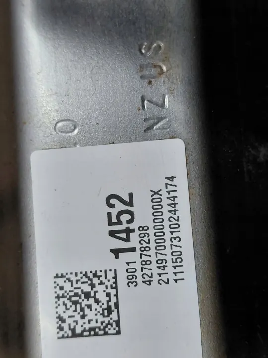 Opel Astra J ohjauspylväs OEM 39011452 image 5