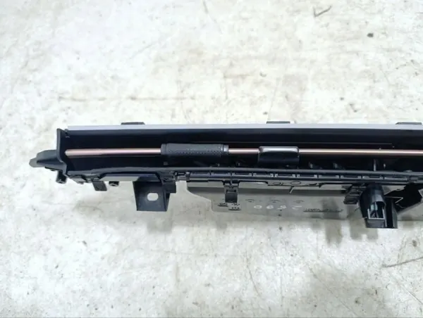 Dashboard luchtrooster Mercedes-Benz OEM A2978302203 image 6