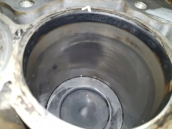 Bloque motor inferior OEM mercedes413 para Mazda image 5