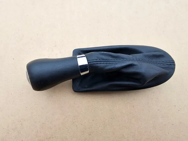 Pomo de cambios cuero negro OEM 2192670110 Mercedes CLS image 3