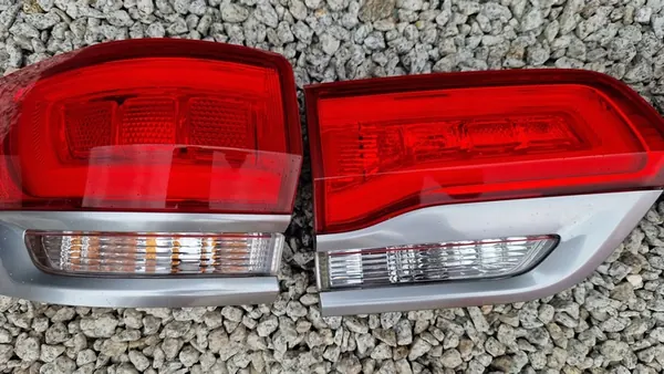 CONJUNTO DE LUCES TRASERAS JEEP GRAND CHEROKEE WK2 2016-2020 image 6