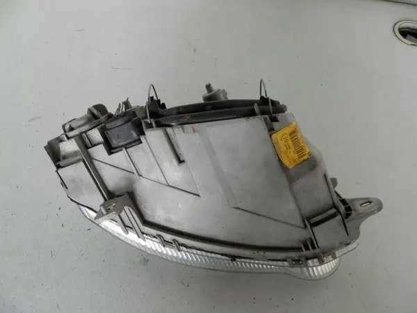 ALFA ROMEO 147 Farol Esquerdo 2001-2004 OEM image 2