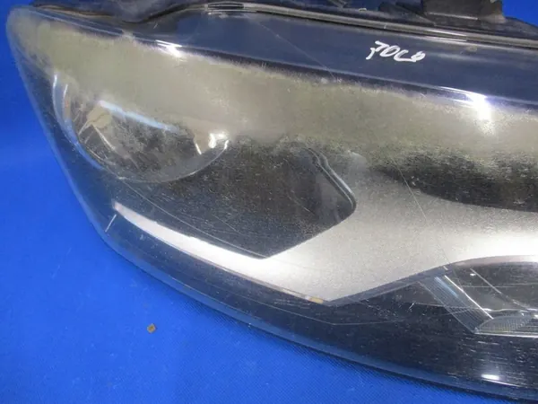 Farol dianteiro direito VW Polo V image 5