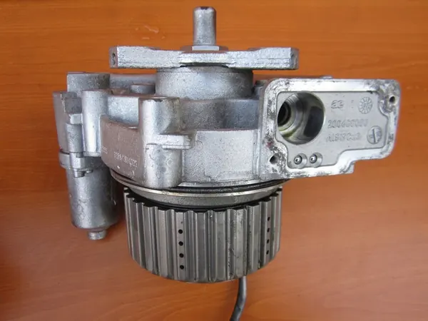 Haldex-kytkin VW Skoda Seat Audi 0AY 0AY525554A image 10