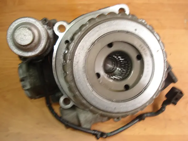 Haldex-kytkin VW Skoda Seat Audi 0AY 0AY525554A image 6