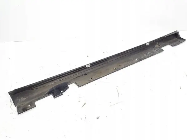 Linke Schwellerleiste OEM A2126902140 für Mercedes W212 image 9