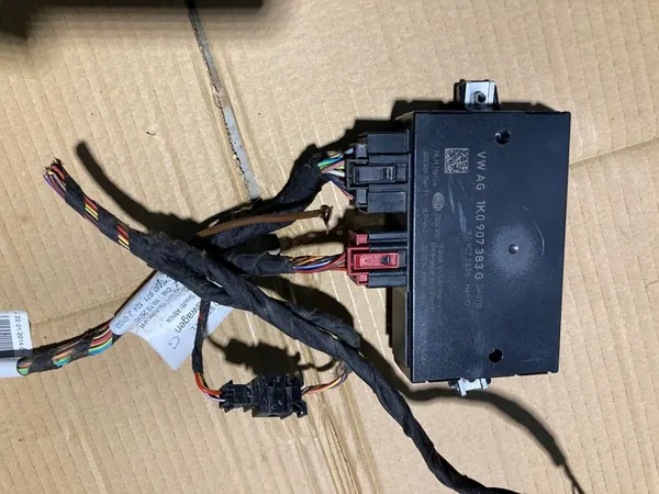 HAK MODUŁ VW TIGUAN I 5N0803880P image 4