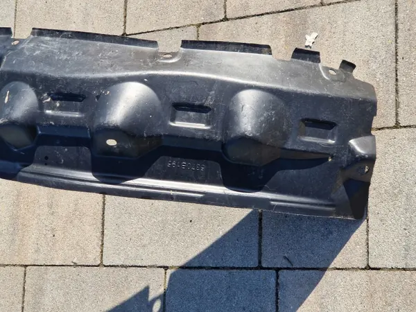 Para-lamas dianteiro esquerdo OEM 5370B193 Mitsubishi Pajero image 3