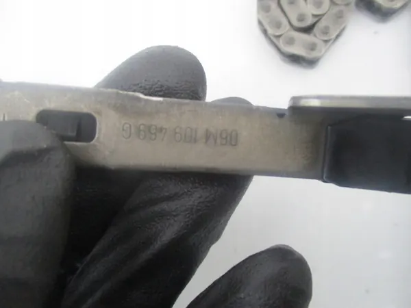 Öljypumpun Liuku Audi S4 S5 A6 A7 A8 Q7 Porsche Macan image 4