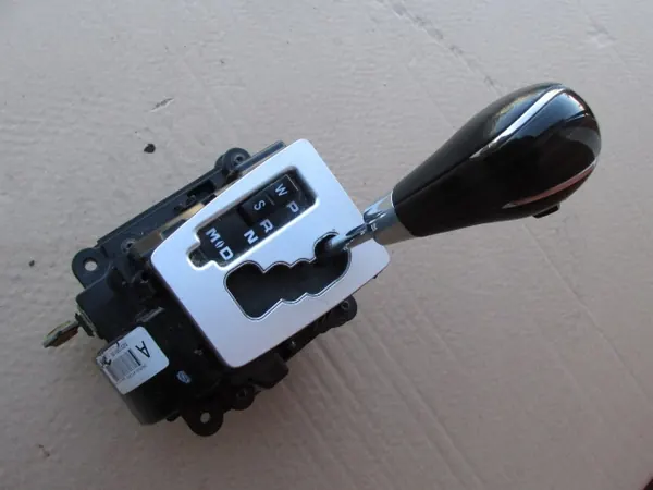 Växelspak OEM 3670021D50 för SsangYong Rodius II image 3