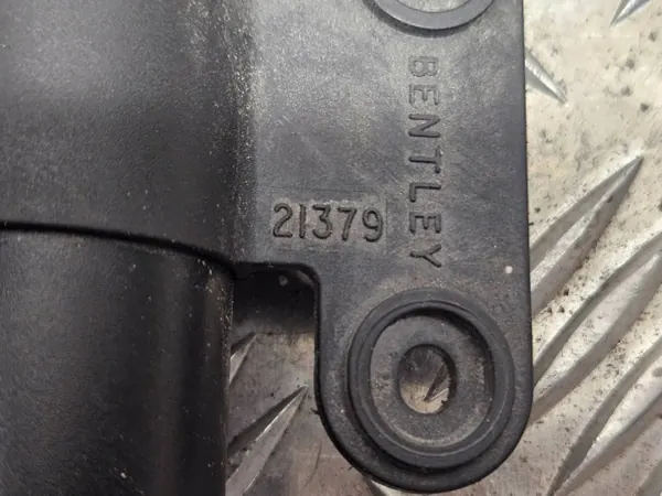 Ajovalopesuri OEM 21379 Etu vasen Jaguar XF X250 image 5