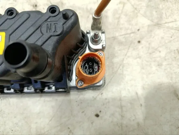 Aquecedor adicional Mercedes-Benz EQE OEM A0008358103 image 8