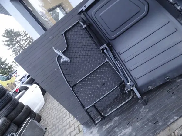 Gitterschutz OEM 79 12 119 76R für Renault Kangoo IV image 3