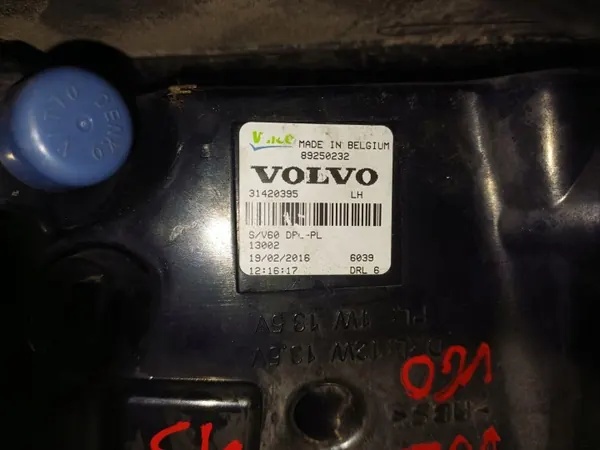 Vänster DRL Halogenlampa OEM 31420395 för Volvo V60/S60 image 3