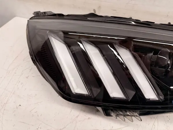 Oikea etuvalaisin Peugeot 208 II FULL LED 1674248480 image 3