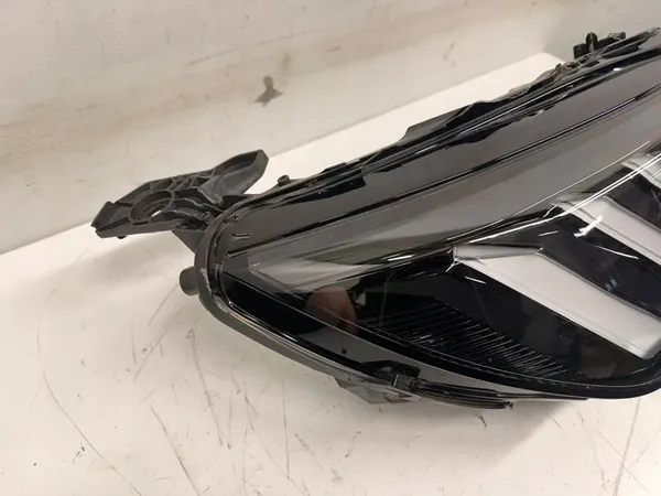 Oikea etuvalaisin Peugeot 208 II FULL LED 1674248480 image 5