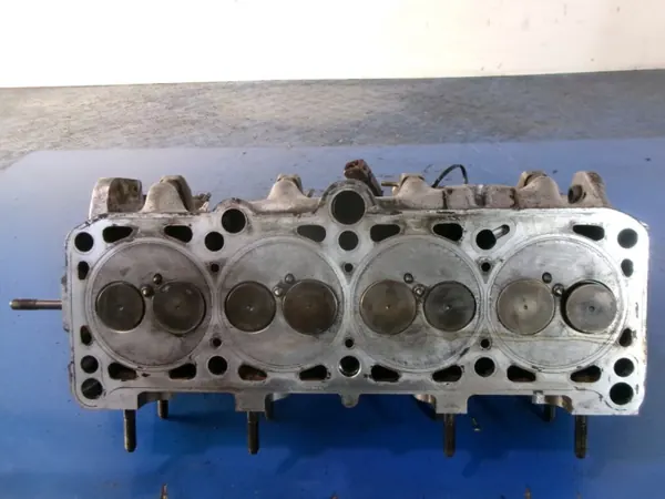Culasse Moteur OEM 028103373N pour VW Golf 3 image 6