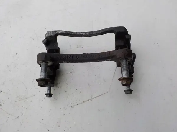 Braçadeira traseira FORD TRANSIT MK8 roda simples image 3