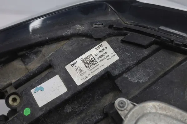 Conjunto de faróis dianteiros esquerdo direito BMW X1 F48 LCI LED OEM 7472255 image 4