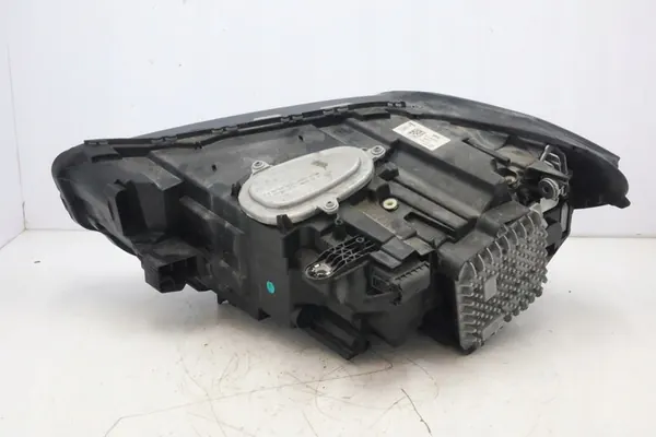 Conjunto de faróis dianteiros esquerdo direito BMW X1 F48 LCI LED OEM 7472255 image 6