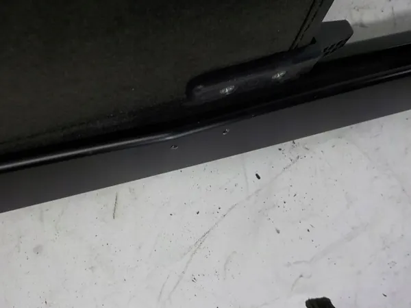 Store de coffre Mitsubishi Outlander II OEM 522196-ODO-F image 3