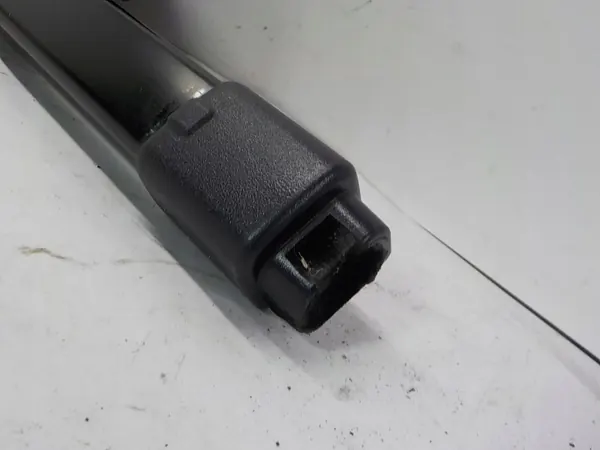 Store de coffre Mitsubishi Outlander II OEM 522196-ODO-F image 6