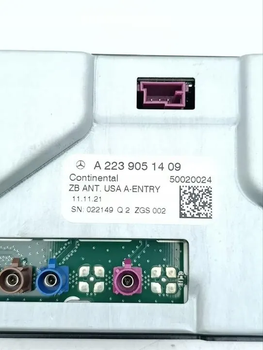 Antena Mercedes-Benz OEM A2239051409 para EQS 2022 image 6