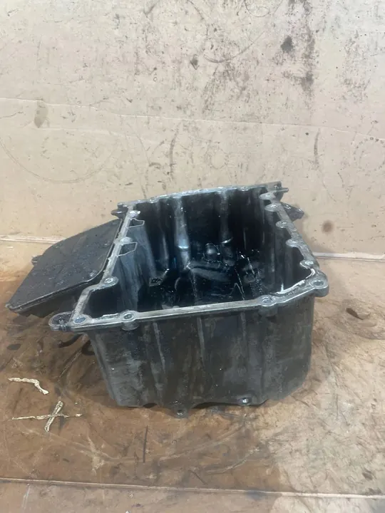 Skoda Fabia Oljetunna 1.2 TDI Diesel 03P103603A image 7