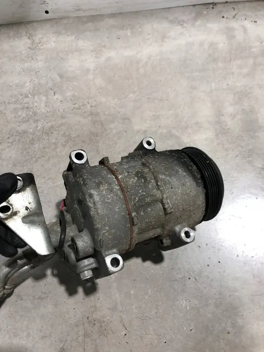 Compresor de aire acondicionado Mercedes-Benz A W169 A0022304711 image 4